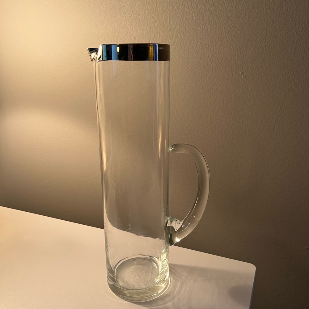 Tall Silver Rim Martini / Cocktail Drink Serving Pitcher 10 3/4” 32 fl. …